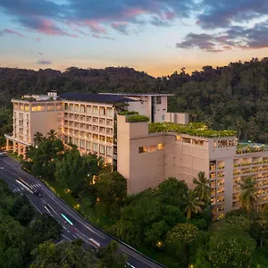 Hotel The Golden Crown Kandy